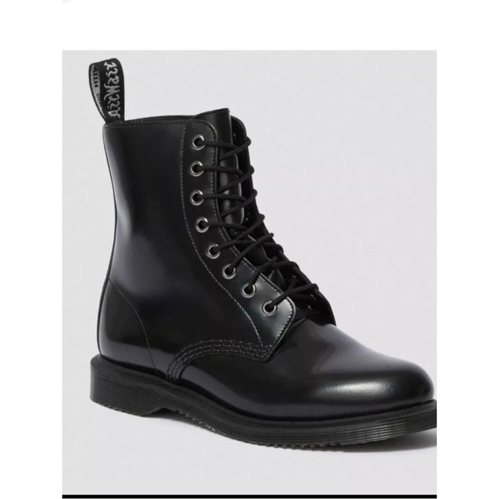 Dr. Martens Elsham Lace-Up Boots Size 6